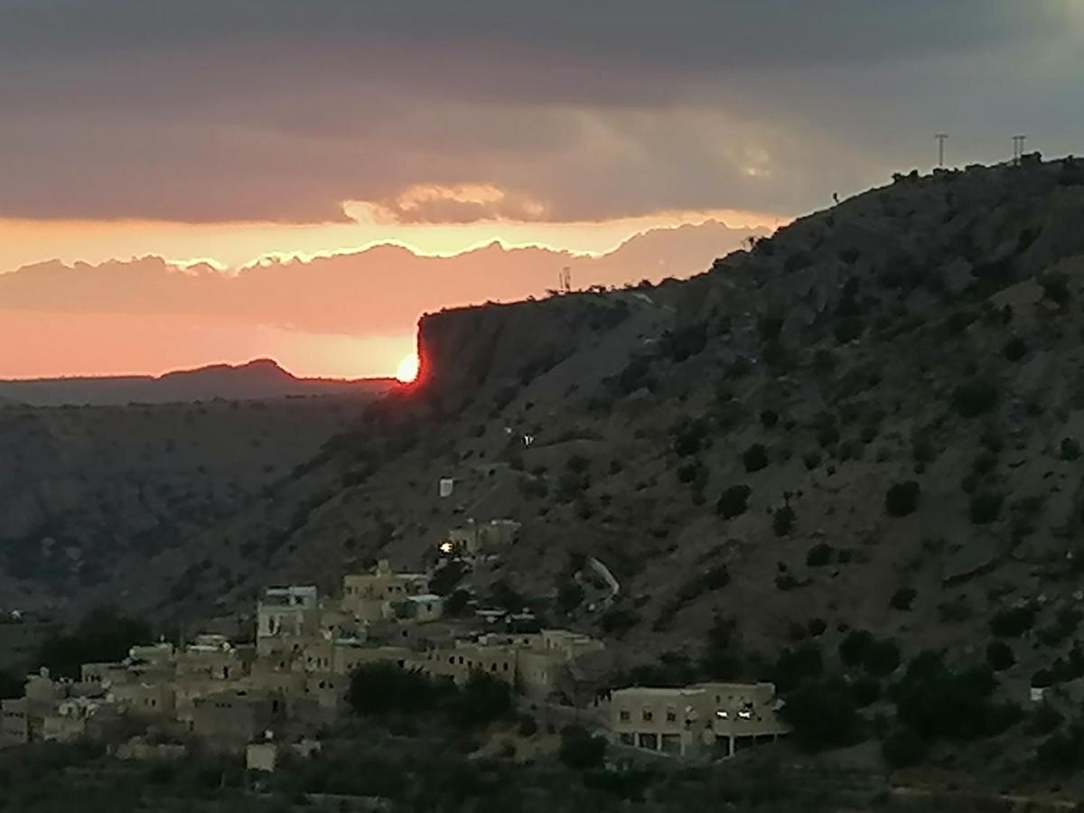 Bayt Alhagar Residance بيت الحجر للضيافة الجبل الأخضر Villa Hayl Yaman Екстериор снимка
